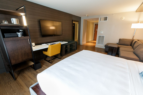 Marriott interior Room