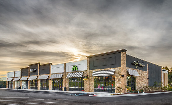White Oaks Plaza