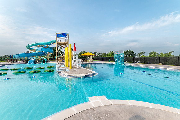 Grand Vue Aquatic Center